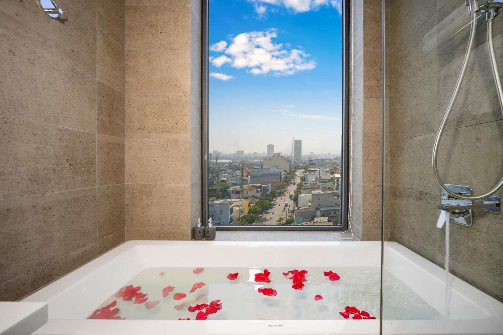 Estrella Boutique Hotel ดานัง ภายนอก รูปภาพ